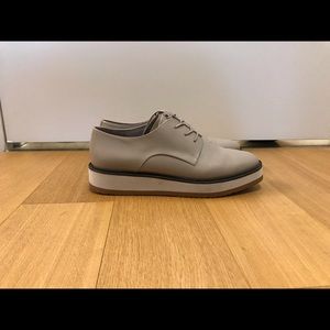 Vince Beige Patent Platform Shoes